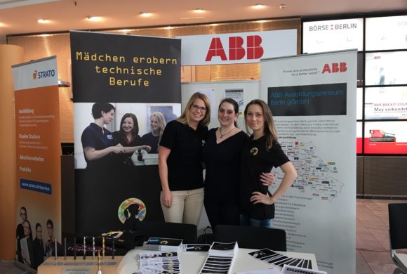 girlsatec – Dein Weg in eine technische Ausbildung girlsatec – Dein Weg in eine technische Ausbildung