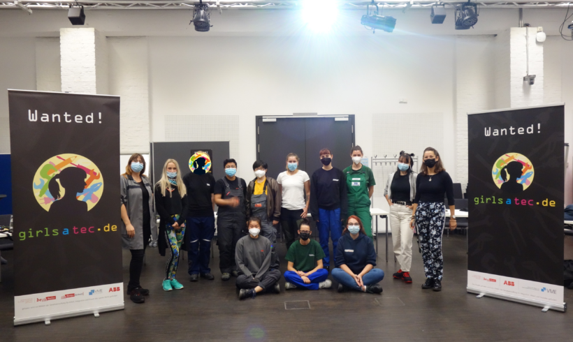 Vom Technik-Camp in die Ausbildung Vom Technik-Camp in die Ausbildung